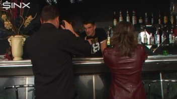 Public Bar Sex Leaves Brunette Facialled Screencap 4 on www.sinx.com