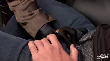 Interracially Double-Teamed Slut Screencap 11 on www.sinx.com