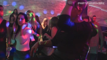 Party Hardcore Gone Crazy Vol. 24 Part 4 - Cam 3 Screencap 46 on www.sinx.com