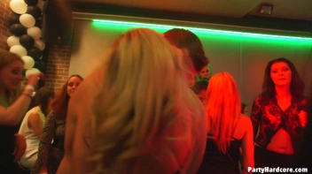 Party Hardcore Gone Crazy Vol. 37 Part 8 - Cam 1 Screencap 58 on www.sinx.com