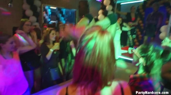 Party Hardcore Gone Crazy Vol. 37 Part 8 - Cam 1 Screencap 17 on www.sinx.com