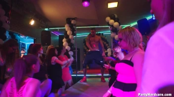 Party Hardcore Gone Crazy Vol. 37 Part 8 - Cam 1 Screencap 27 on www.sinx.com