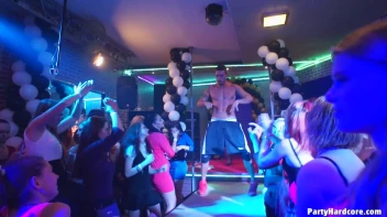 Party Hardcore Gone Crazy Vol. 37 Part 8 - Cam 1 Screencap 28 on www.sinx.com