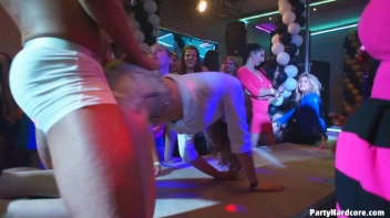 Party Hardcore Gone Crazy Vol. 37 Part 8 - Cam 1 Screencap 33 on www.sinx.com
