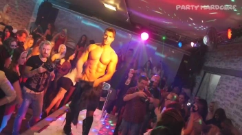 Party Hardcore Gone Crazy Vol. 15 Part 4 - Cam 4 Screencap 40 on www.sinx.com