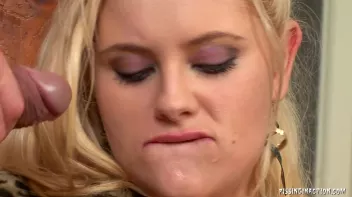 Naughty in the Bathroom Screencap 109 on www.sinx.com