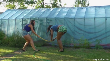 Best Friends Water Fight When Gardening Screencap 17 on www.sinx.com
