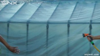 Best Friends Water Fight When Gardening Screencap 12 on www.sinx.com