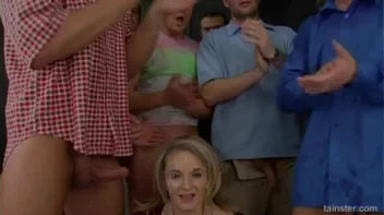 Darinas Tight Pussy Gets a Good Workout Screencap 118 on www.sinx.com