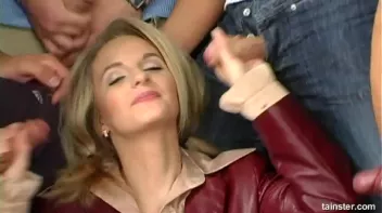 Darinas Tight Pussy Gets a Good Workout Screencap 18 on www.sinx.com