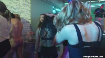 Party Hardcore Gone Crazy Vol. 30 Part 4 - Cam 1 Screencap 49 on www.sinx.com