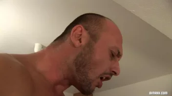 Maid For Bi Screencap 120 on www.sinx.com