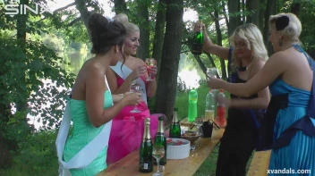 Beauty queens catfight in a lake - Cam 2 Screencap 16 on www.sinx.com