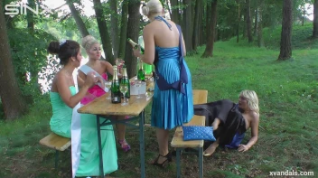 Beauty queens catfight in a lake - Cam 2 Screencap 4 on www.sinx.com