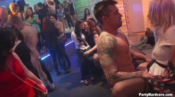 Party Hardcore Gone Crazy Vol. 11 Part 5 - Cam 3 Screencap 25 on www.sinx.com