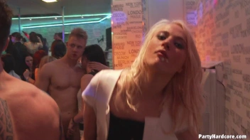Party Hardcore Gone Crazy Vol. 11 Part 5 - Cam 3 Screencap 31 on www.sinx.com
