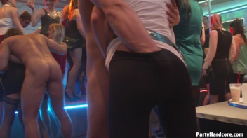 Party Hardcore Gone Crazy Vol. 11 Part 5 - Cam 3 Screencap 35 on www.sinx.com