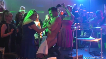 Party Hardcore Gone Crazy Vol. 42 Single Cut: Part 2 - Cam 1 Screencap 18 on www.sinx.com