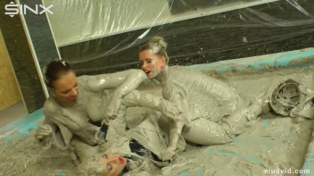 Messy girls double team hot blonde in mud wrestling catfight Screencap 27 on www.sinx.com