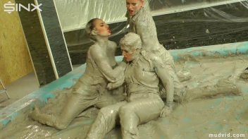 Messy girls double team hot blonde in mud wrestling catfight Screencap 39 on www.sinx.com