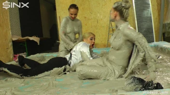 Messy girls double team hot blonde in mud wrestling catfight Screencap 4 on www.sinx.com