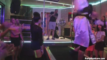 Party Hardcore Gone Crazy Vol. 29 Part 2 - Cam 3 Screencap 60 on www.sinx.com