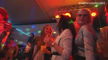 Party Hardcore Gone Crazy Vol. 28 Part 2 - Cam 2 Screencap 45 on www.sinx.com