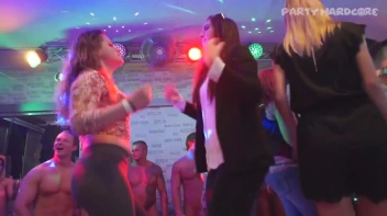 Party Hardcore Gone Crazy Vol. 28 Part 6 - Cam 3 Screencap 88 on www.sinx.com