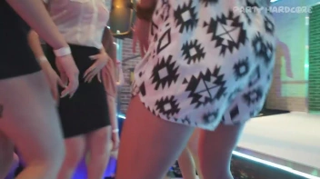 Party Hardcore Gone Crazy Vol. 28 Part 6 - Cam 3 Screencap 90 on www.sinx.com
