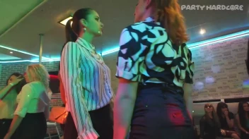 Party Hardcore Gone Crazy Vol. 28 Part 6 - Cam 3 Screencap 73 on www.sinx.com