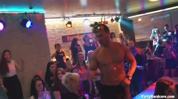 Party Hardcore Gone Crazy Vol. 33 Part 3 - Cam 2 Screencap 89 on www.sinx.com