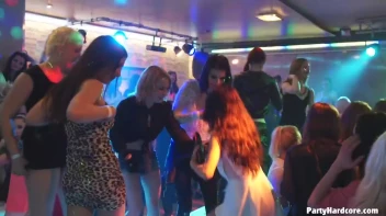 Party Hardcore Gone Crazy Vol. 33 Part 3 - Cam 2 Screencap 20 on www.sinx.com