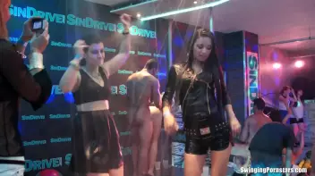 Summer Jam Bang Part 2 - Shower Cam Screencap 24 on www.sinx.com