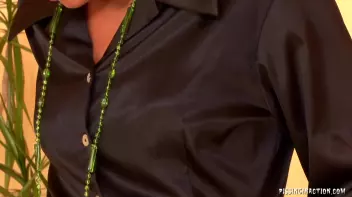 She'll Piss All Over These Cheaters Screencap 43 on www.sinx.com