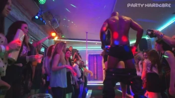 Party Hardcore Gone Crazy Vol. 27 Part 2 - Cam 1 Screencap 99 on www.sinx.com