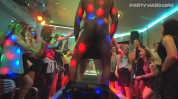 Party Hardcore Gone Crazy Vol. 27 Part 2 - Cam 1 Screencap 113 on www.sinx.com