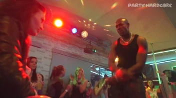 Party Hardcore Gone Crazy Vol. 27 Part 2 - Cam 1 Screencap 45 on www.sinx.com