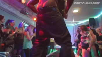 Party Hardcore Gone Crazy Vol. 27 Part 2 - Cam 1 Screencap 72 on www.sinx.com