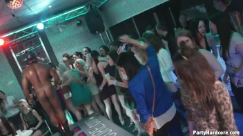 Party Hardcore Gone Crazy Vol. 7 Part 2 - Cam 3 Screencap 98 on www.sinx.com