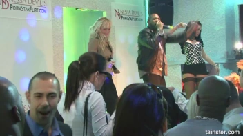 Pornstar Flirt Part 1 - Cam 3 Screencap 4 on www.sinx.com