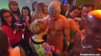 Party Hardcore Gone Crazy Vol. 38 Part 2 - Cam 1 Screencap 42 on www.sinx.com