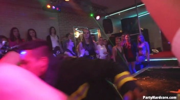 Party Hardcore Gone Crazy Vol. 35 Part 5 - Cam 4 Screencap 20 on www.sinx.com