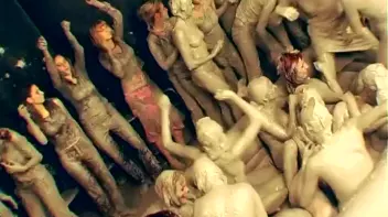 Underground Eurobabe Mud Club Screencap 63 on www.sinx.com