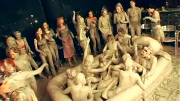 Underground Eurobabe Mud Club Screencap 64 on www.sinx.com