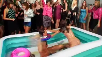 Oily Wrestling Battle You Gotta See! Screencap 57 on www.sinx.com