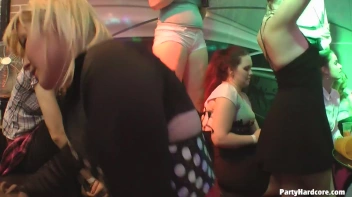 Party Hardcore Gone Crazy Vol. 35 Part 7 - Cam 2 Screencap 59 on www.sinx.com