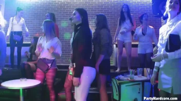 Party Hardcore Gone Crazy Vol. 35 Part 2 - Cam 2 Screencap 45 on www.sinx.com