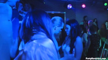 Party Hardcore Gone Crazy Vol. 35 Part 2 - Cam 2 Screencap 79 on www.sinx.com