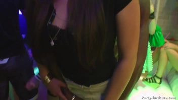 Party Hardcore Gone Crazy Vol. 37 Part 7 - Cam 4 Screencap 41 on www.sinx.com