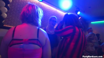 Party Hardcore Gone Crazy Vol. 37 Part 8 - Cam 2 Screencap 87 on www.sinx.com